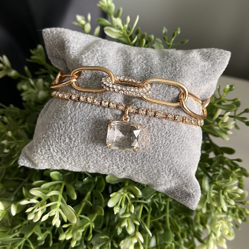 Elegant Gold and Silver Bracelet Set